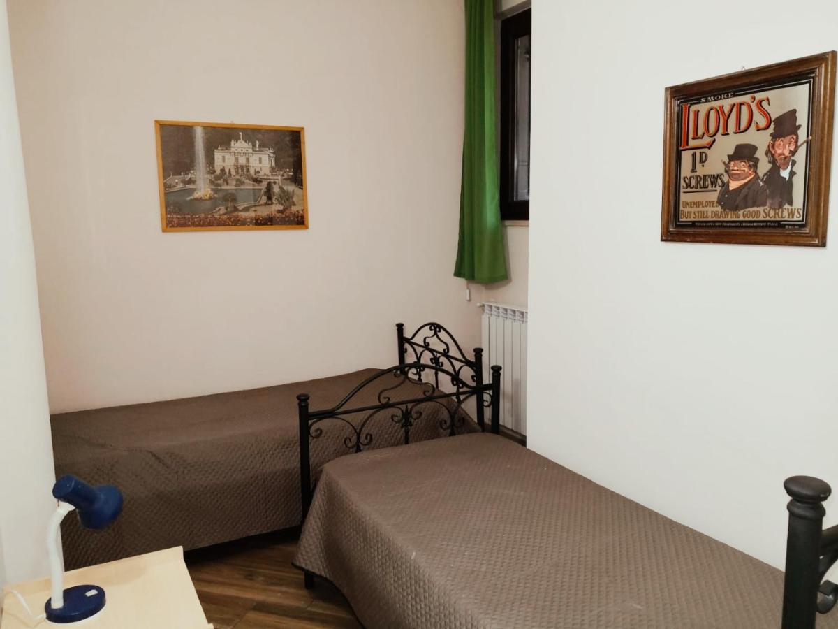 Da Nonna Cettina Appartamento In Villa Con Piscina 巴勒莫 外观 照片
